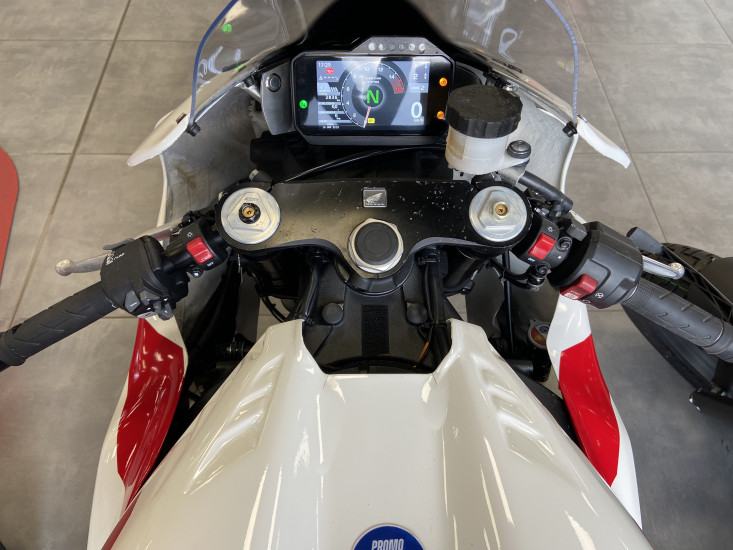 HONDA CBR 1000 RR-R - HEROUVILLE-SAINT-CLAIR